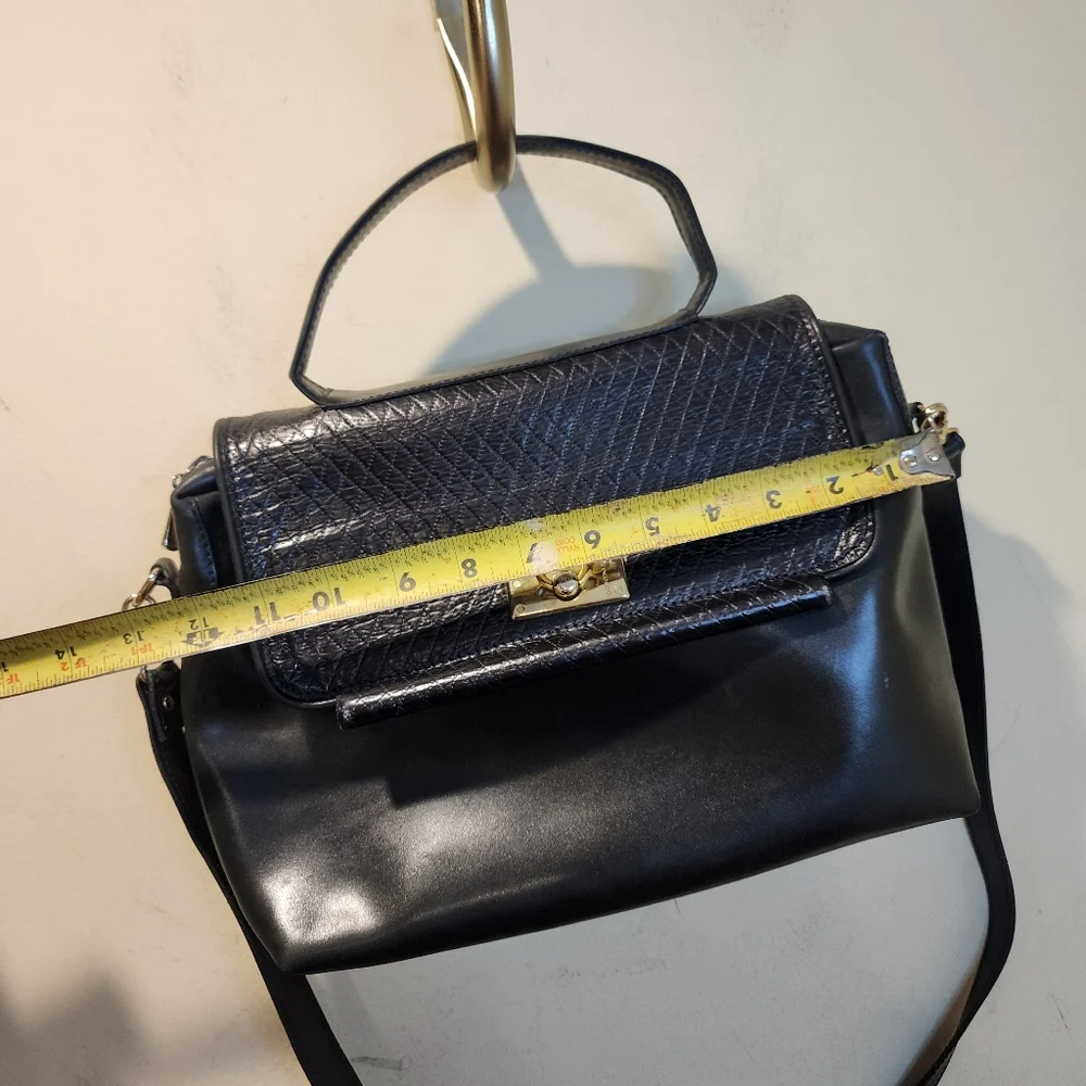 FRANCO CODI Classic Black Top-Handle Shoulder Leather Bag with Gold Hardware